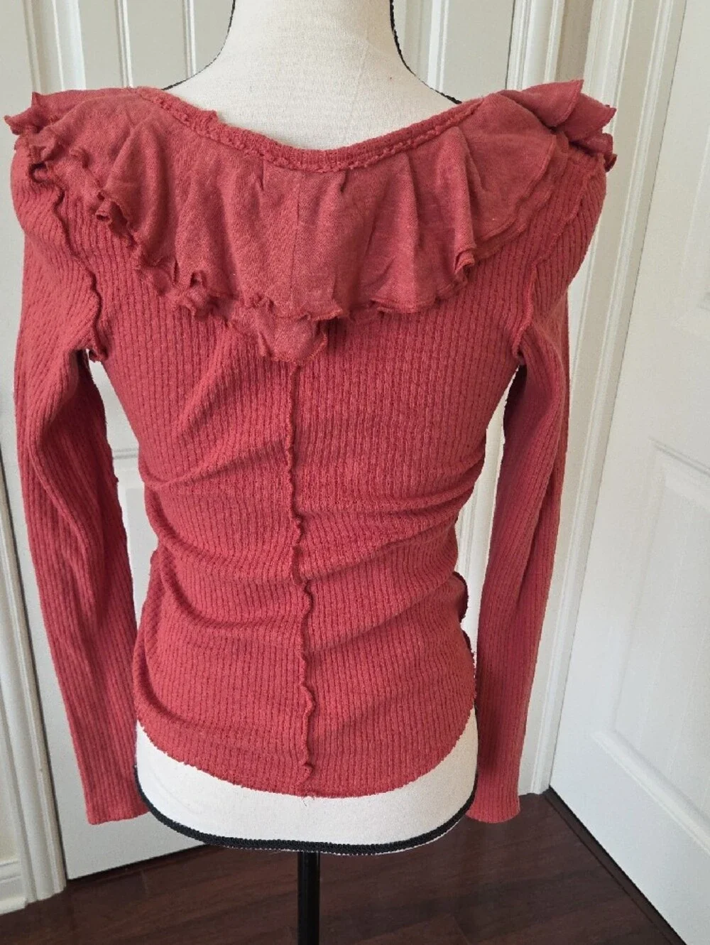 Free People flattering neck